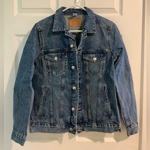 H&M medium wash denim jacket
